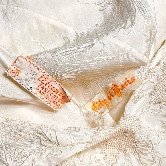 Antique C1900s ‘City of Paris’ San Francisco L’Elegance Silk night slip gown - Picture 5 of 16